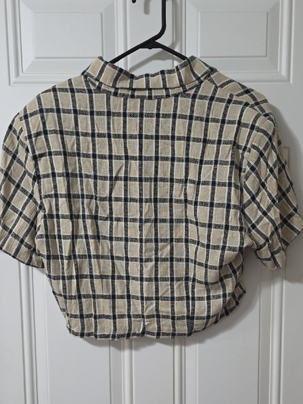Paul Harris Designs Button-Front Cropped Plaid Shirt - Black & Cream - Picture 4 of 4
